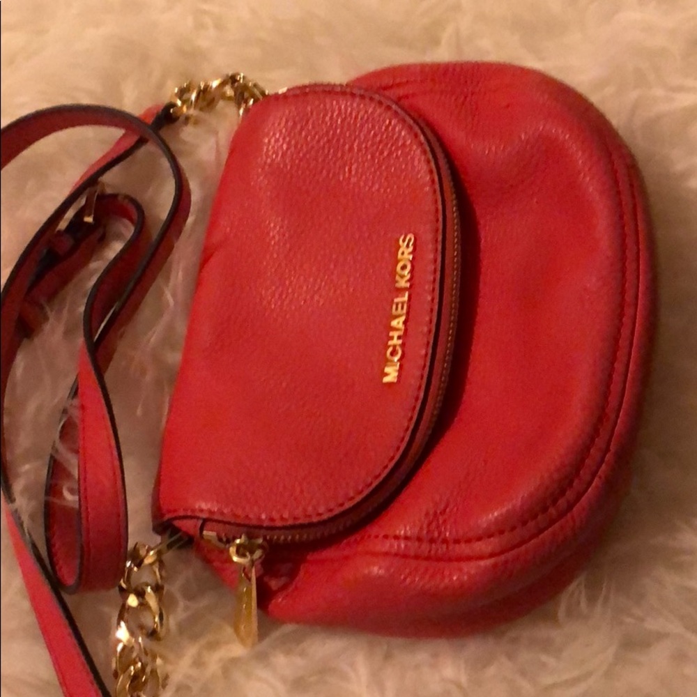 Michael Kors Jet Set Flap Crossbody - Picture 3 of 7